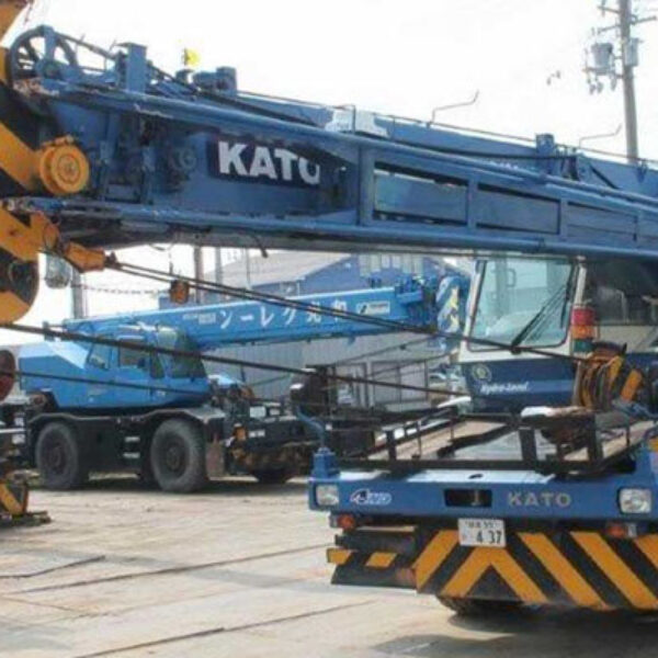 KR25H-2 25 Ton Rough Terrain Crane
